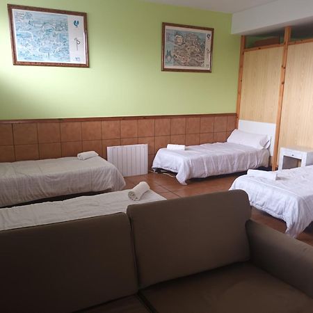 A Conda-Habitacion Privada Арсуа Экстерьер фото